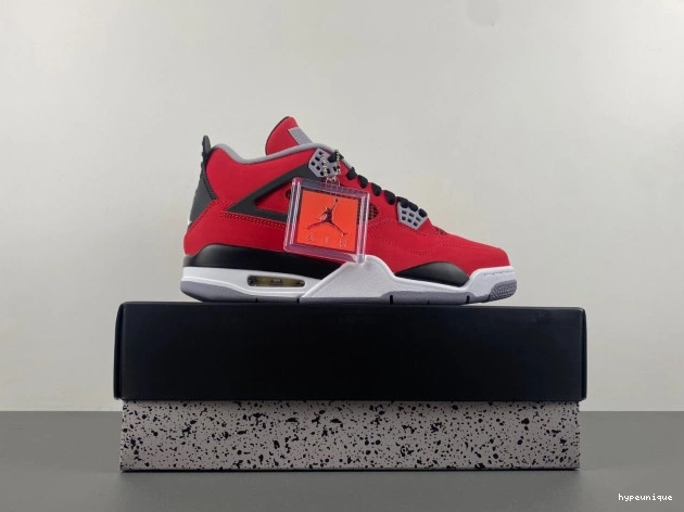 HYPE 308497-603 Toro Bravo Jordan Retro 4 0808